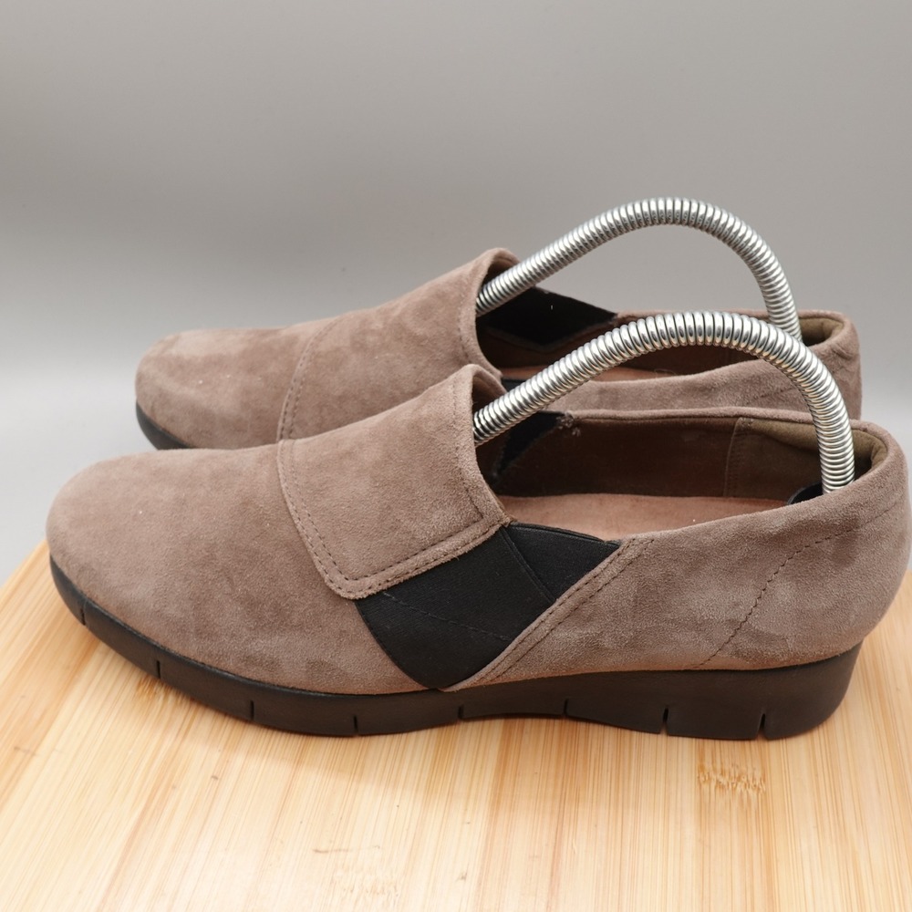 Clarks Loafers Wedge Women 9.5 Taupe Suede Slip On Comfort Mary Jane Shoes
